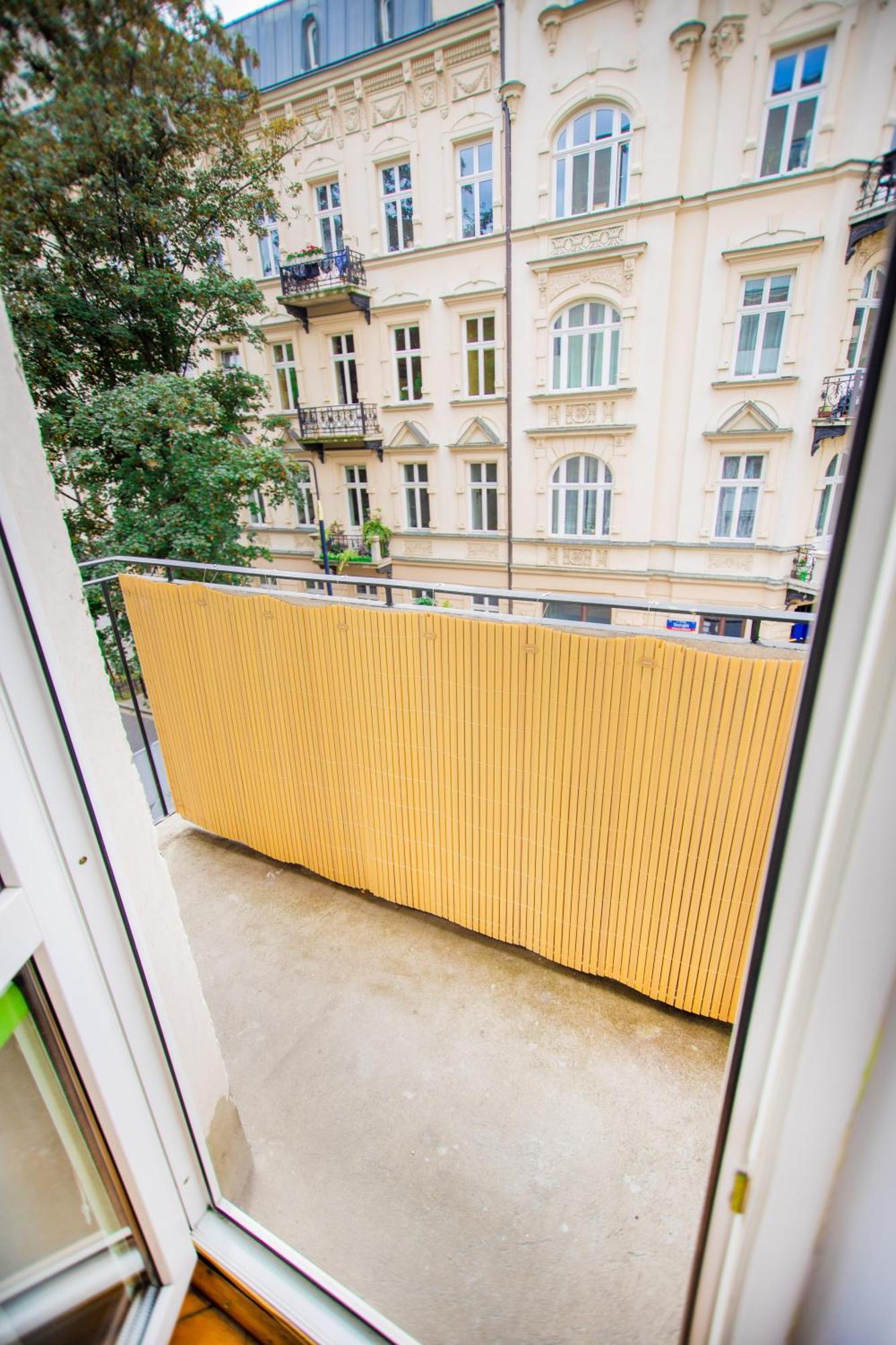 Hoza Str Apt. Great Location. Close To Everything. Appartement *